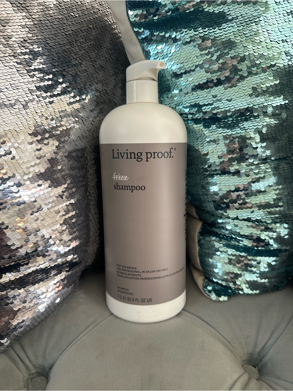 Living Proof Frizz Shampoo 32oz with pump!